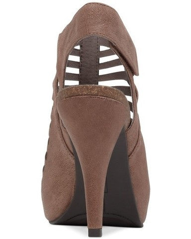 Vince Camuto Poseidon Sandal - Petite Shoes