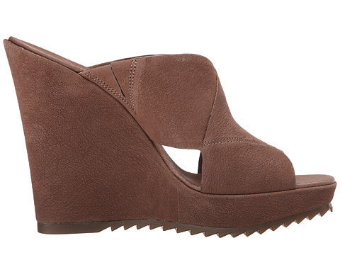 Vince Camuto Garton - Lug Sole Crisscross Strap Wedge - Petite Shoes